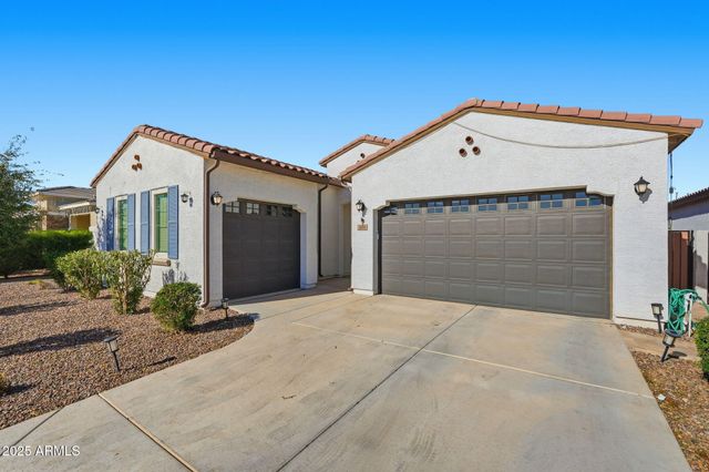 204 E TAURUS Place, Chandler, AZ 85249
