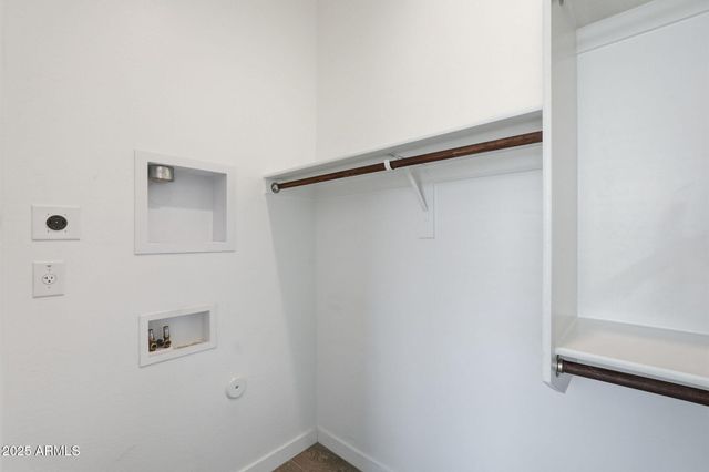 204 E TAURUS Place, Chandler, AZ 85249