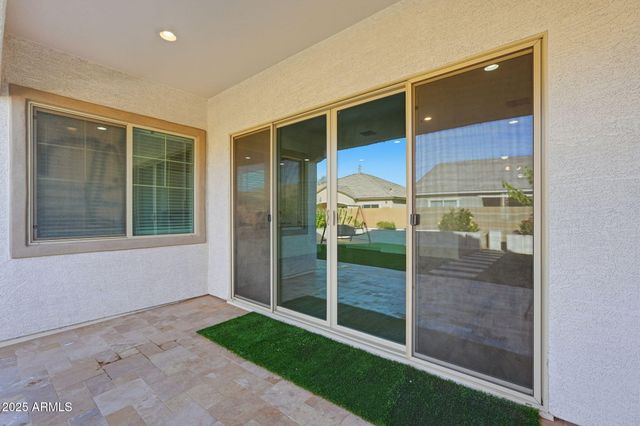 204 E TAURUS Place, Chandler, AZ 85249