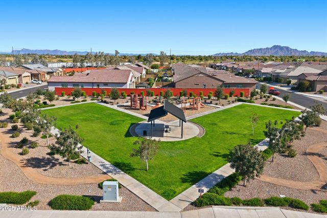 204 E TAURUS Place, Chandler, AZ 85249