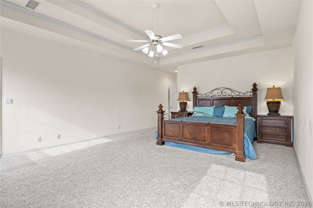 8402 N 100th East Avenue, Owasso, OK 74055