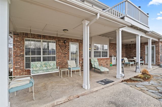 8402 N 100th East Avenue, Owasso, OK 74055