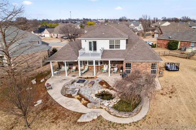 8402 N 100th East Avenue, Owasso, OK 74055
