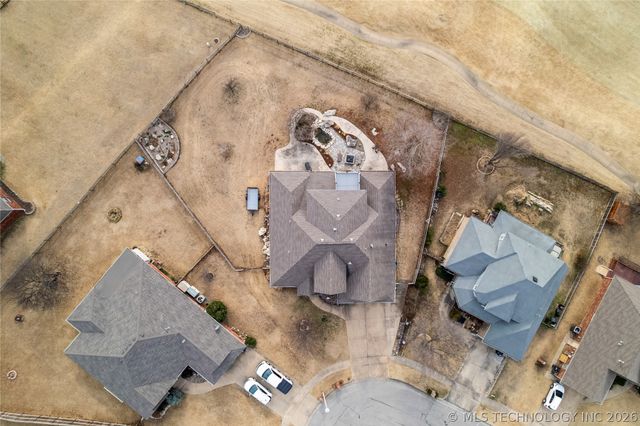 8402 N 100th East Avenue, Owasso, OK 74055