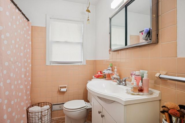 3513 Emerson Avenue South, Minneapolis, MN 55408