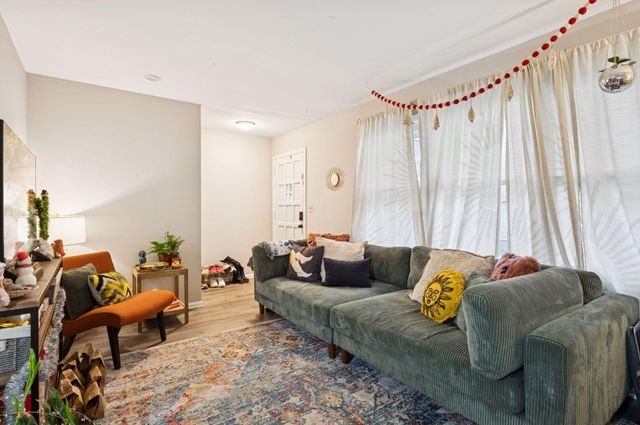 3513 Emerson Avenue South, Minneapolis, MN 55408