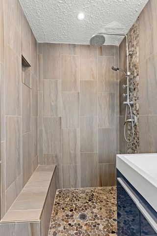 6016 Clifton Dr, Columbia, TN 38401