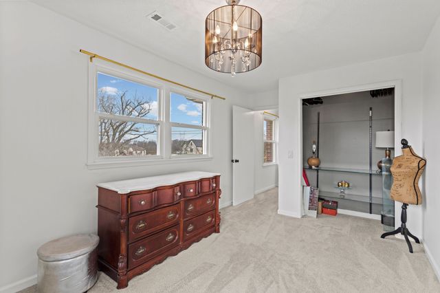 6016 Clifton Dr, Columbia, TN 38401