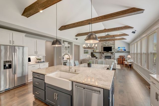 607 Beamon Dr, Franklin, TN 37064