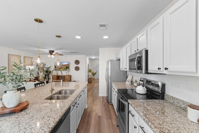 1149 Fairway Ln, Conway, SC 29526