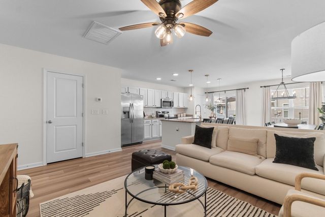 1149 Fairway Ln, Conway, SC 29526