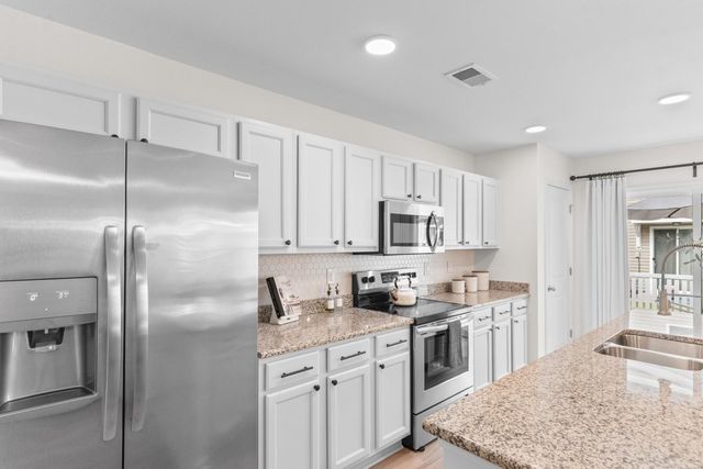 1149 Fairway Ln, Conway, SC 29526