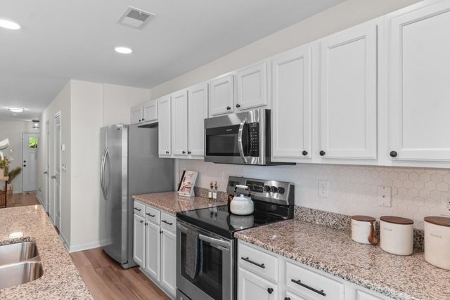 1149 Fairway Ln, Conway, SC 29526