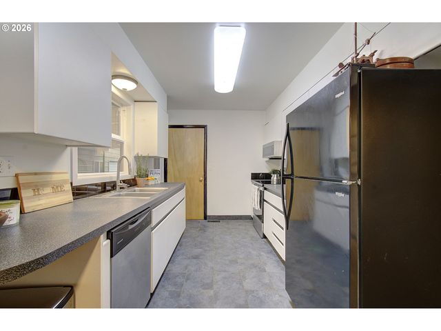 604 Se 103RD Ave, Vancouver, WA 98664