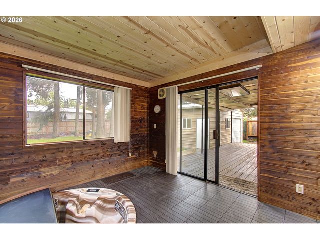 604 Se 103RD Ave, Vancouver, WA 98664