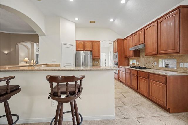 2129 Brittany Colony Drive, League City, TX 77573