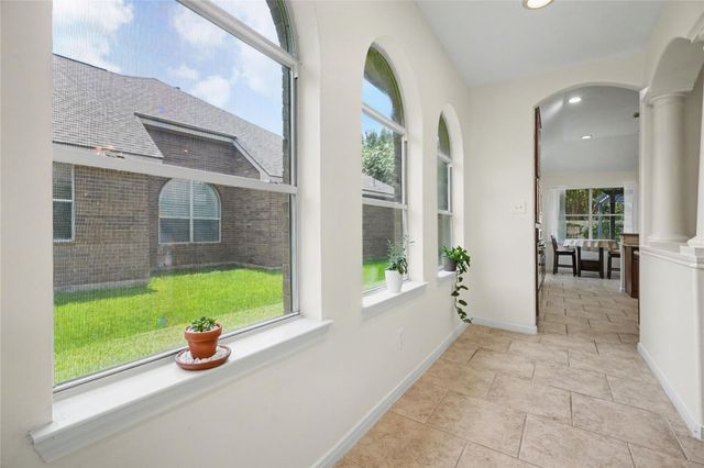 2129 Brittany Colony Drive, League City, TX 77573