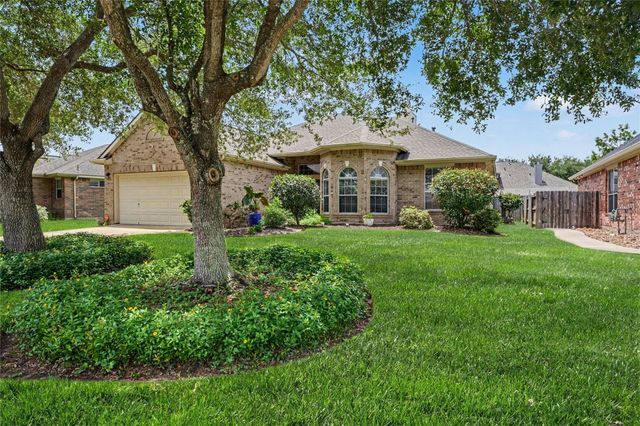 2129 Brittany Colony Drive, League City, TX 77573
