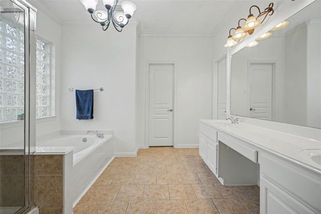 2129 Brittany Colony Drive, League City, TX 77573