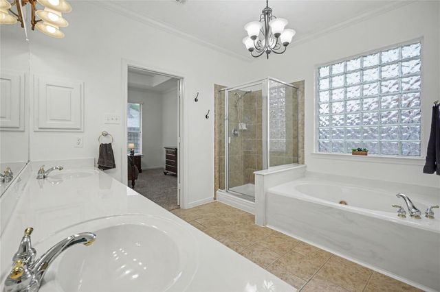 2129 Brittany Colony Drive, League City, TX 77573