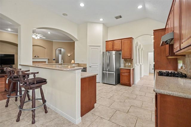 2129 Brittany Colony Drive, League City, TX 77573