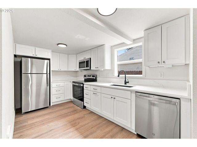 2505 LINCOLN Ave, Vancouver, WA 98660