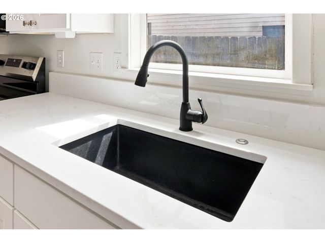 2505 LINCOLN Ave, Vancouver, WA 98660