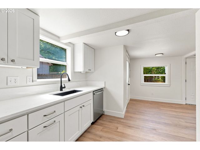 2505 LINCOLN Ave, Vancouver, WA 98660