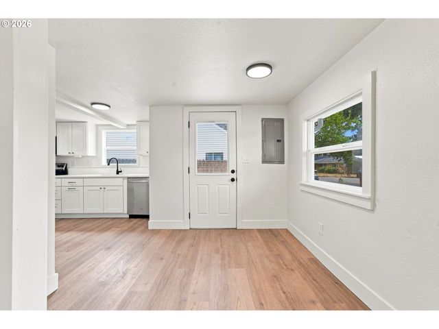 2505 LINCOLN Ave, Vancouver, WA 98660