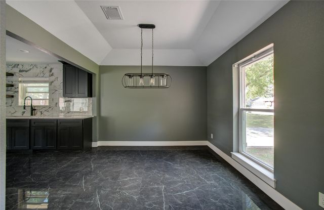 8103 Schaffer Lane, Houston, TX 77070