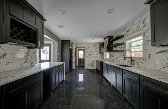 8103 Schaffer Lane, Houston, TX 77070