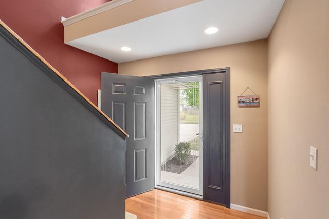 2101 BAY BROOK DR, Columbia, MO 65201