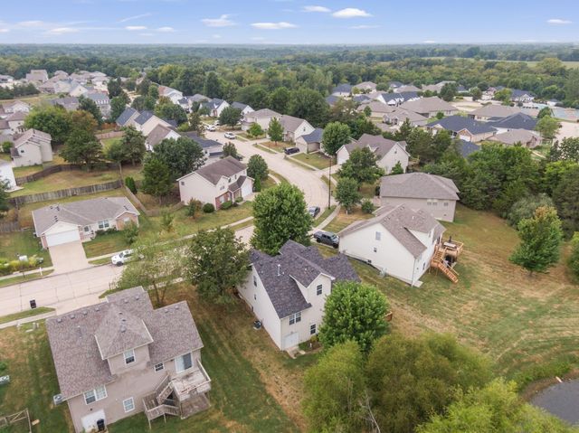 2101 BAY BROOK DR, Columbia, MO 65201