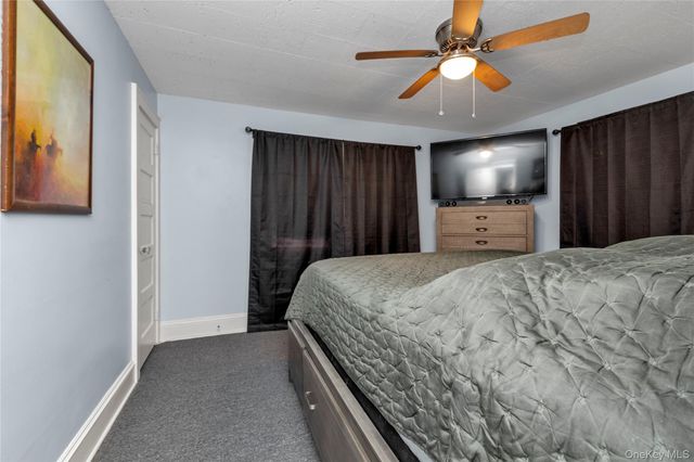 127 Smith Street, Lynbrook, NY 11563