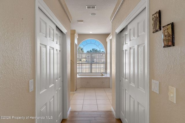 3260 Cedar Crest Loop, Spring Hill, FL 34609