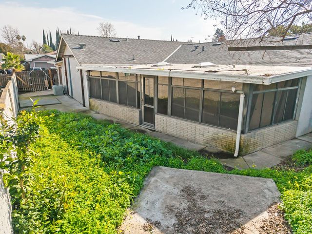 6439 Villa Dr, Sacramento, CA 95842