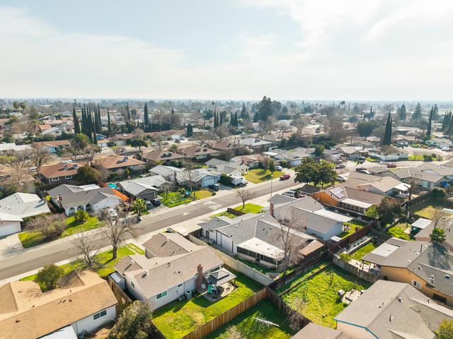 6439 Villa Dr, Sacramento, CA 95842