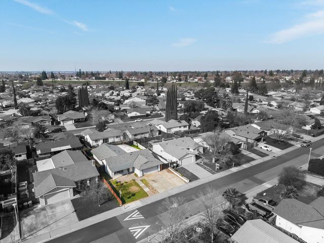 6439 Villa Dr, Sacramento, CA 95842