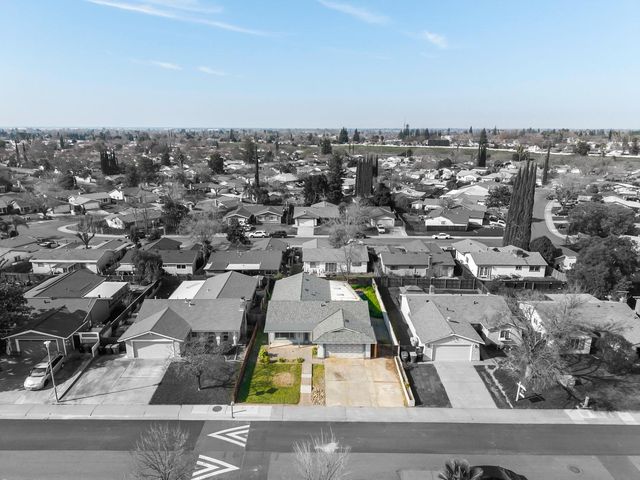6439 Villa Dr, Sacramento, CA 95842