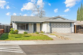 6439 Villa Dr, Sacramento, CA 95842