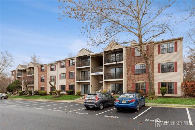 255 Hampshire Court, Piscataway, NJ 08854