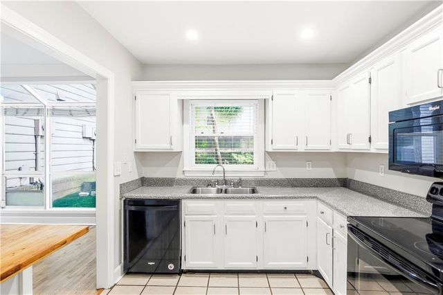 7500 Roswell Road 80, Atlanta, GA 30350