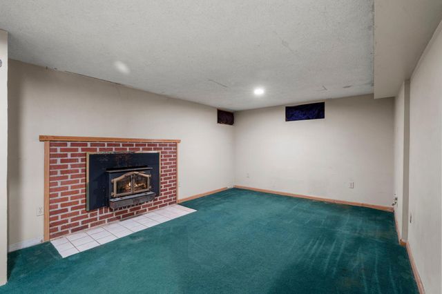 7624 Daleview Drive, Brooklyn Park, MN 55443