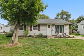 417 Beaver Drive, Streamwood, IL 60107