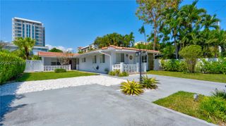 3611 SW 23rd St, Miami, FL 33145