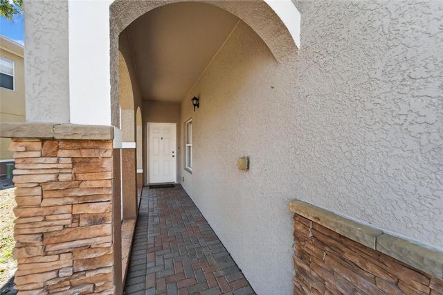 10849 DRAGONWOOD DRIVE, Tampa, FL 33647