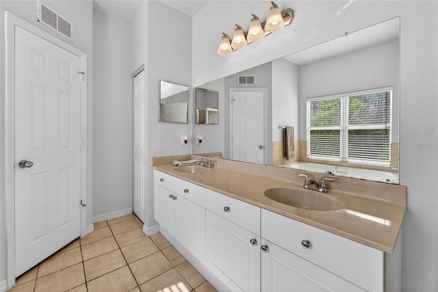 10849 DRAGONWOOD DRIVE, Tampa, FL 33647