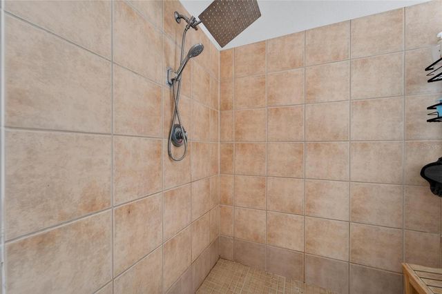 10849 DRAGONWOOD DRIVE, Tampa, FL 33647