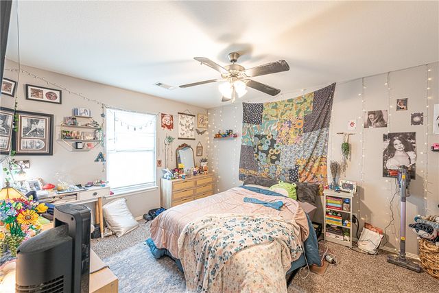 4134 & 4136 Sardinia, Fayetteville, AR 72704