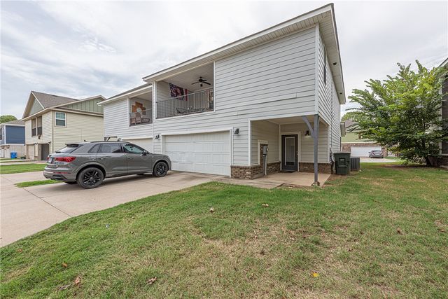 4134 & 4136 Sardinia, Fayetteville, AR 72704